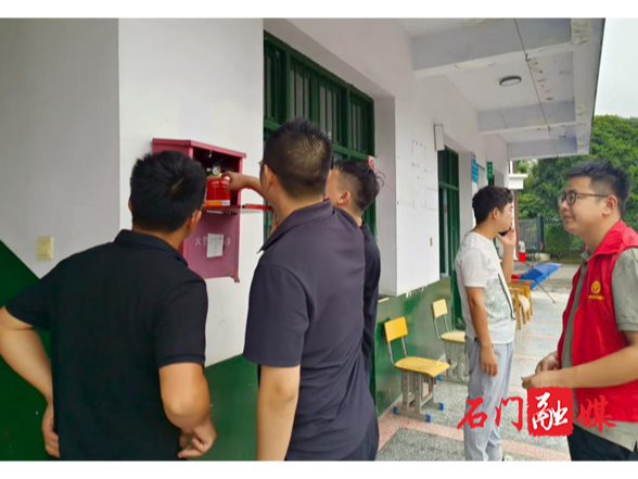 罗坪乡：筑牢安全防线，守护校园安全