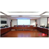 李长春主持召开县委人才工作领导小组会议