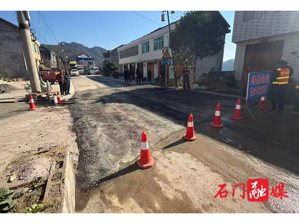 公路养护中心：石门县S302线涵洞应急抢险工程竣工 恢复区域交通“主动脉”畅通