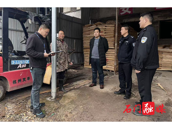 新铺镇：拧紧企业“安全阀”，牢守发展“基本盘”