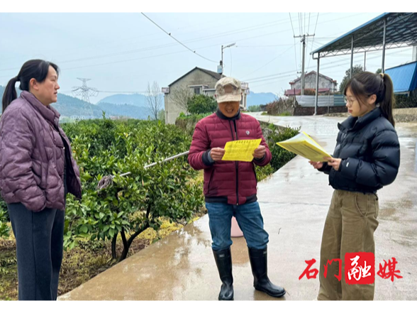 县人社局：社保政策沉下去  养老待遇提上来