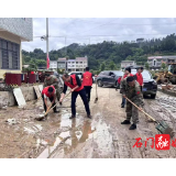 【防汛抗灾进行时】雁池乡：乡村干部齐上阵 雨后清淤暖民心