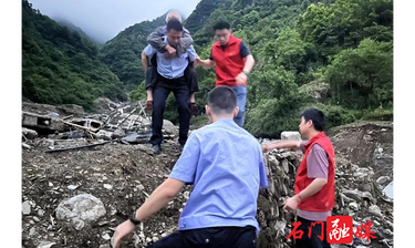【防汛抗灾进行时】石门法院：干警奋战防汛救灾一线