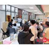 石门：人在家里坐，社保“云”中走