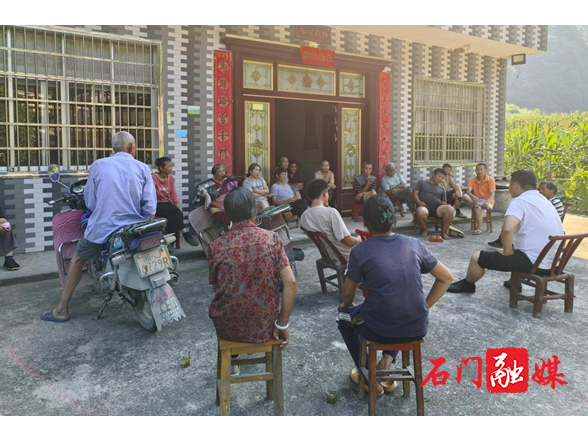磨市镇：多维发力织密暑期安全网