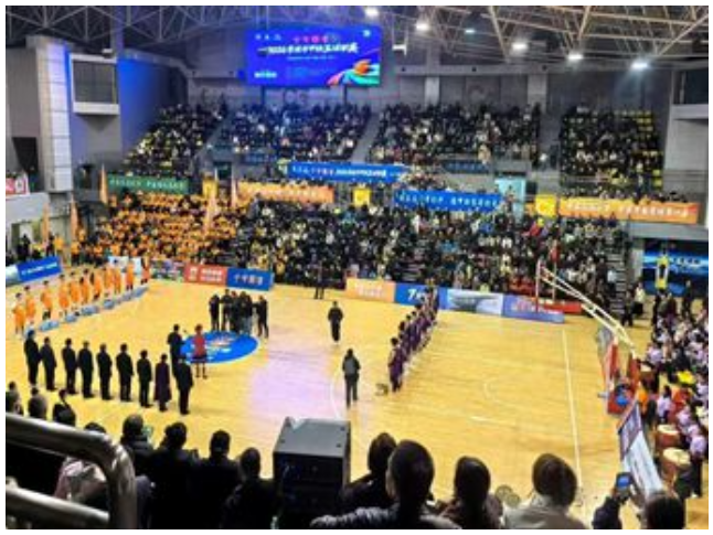 首胜破局！常德甲级篮球联赛石门主场83:74战胜澧县