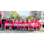 县融媒体中心开展“集中攻坚创建省级文明城市”志愿服务活动