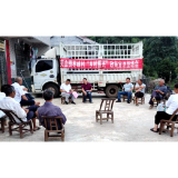 夹山镇：屋场会上话振兴，政策宣讲润民心