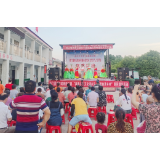 夹山镇：开展“民族团结一家亲  同心共筑中国梦”文艺演出活动