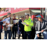 春风和煦暖 护您平安行——石门公安交警多管齐下整治春季交通秩序打好开局战