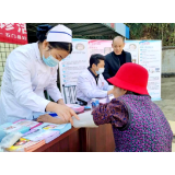 太平镇：免费体检护健康 白衣天使暖夕阳
