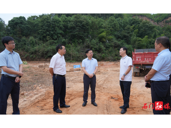 吴兴国督导群众身边不正之风和腐败问题集中整治工作