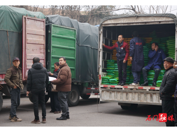 寒冬送暖入千户 温情相伴过新年——石门县2026年春节专项救助行动惠及数千困难家庭