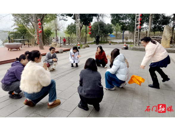 石门县人民检察院：开展三八节春日团建活动