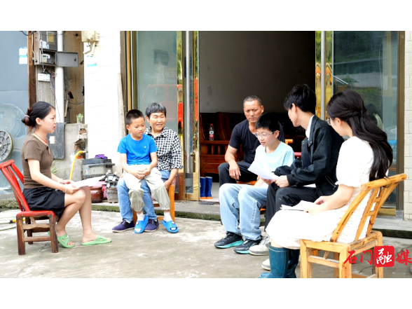 【防汛抗灾进行时】石门：中考季突遇洪灾 教师家访稳住备考心