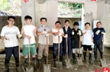 灾后重建进行时 | 壶瓶山镇杨家坪村：九位青年爱心驰援 山村迎来温暖重生