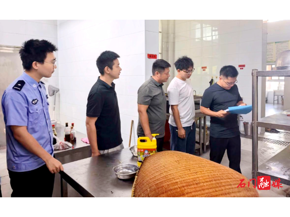 罗坪乡：联动检查“过筛子”，把好校园  “安全关”