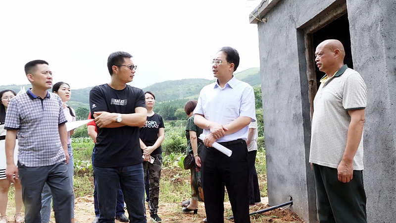 0401c1b61061e19f11d2831628c5a35d4575fc581591003308596.jpg 0401c1b61061e19f11d2831628c5a35d4575fc581591003308596.jpg