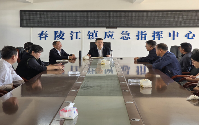 巫初华到乡镇调研督导当前重点工作