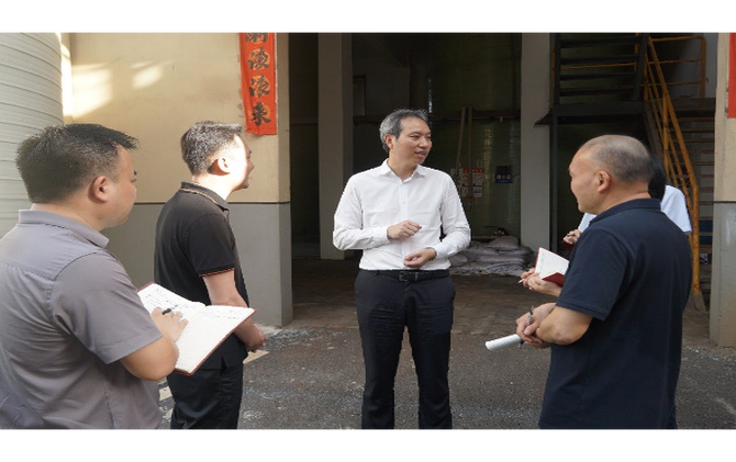 【快讯】李富春开展走访帮扶联系重点工业企业工作