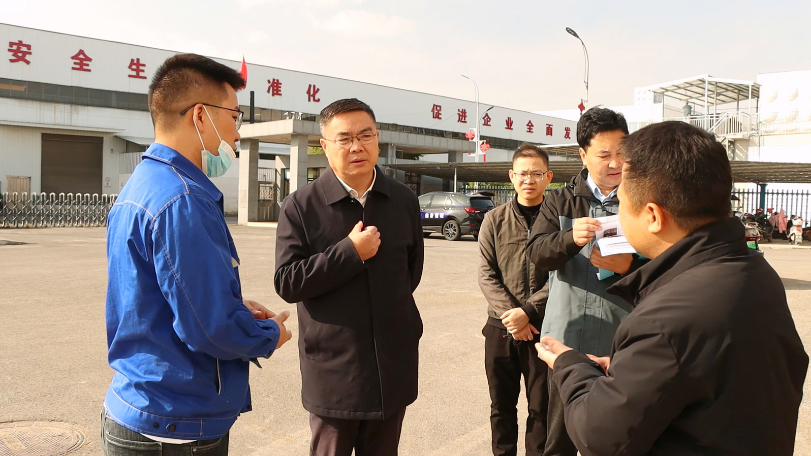 MVI_1949.MP4_20251112_182237.032 拷贝.jpg