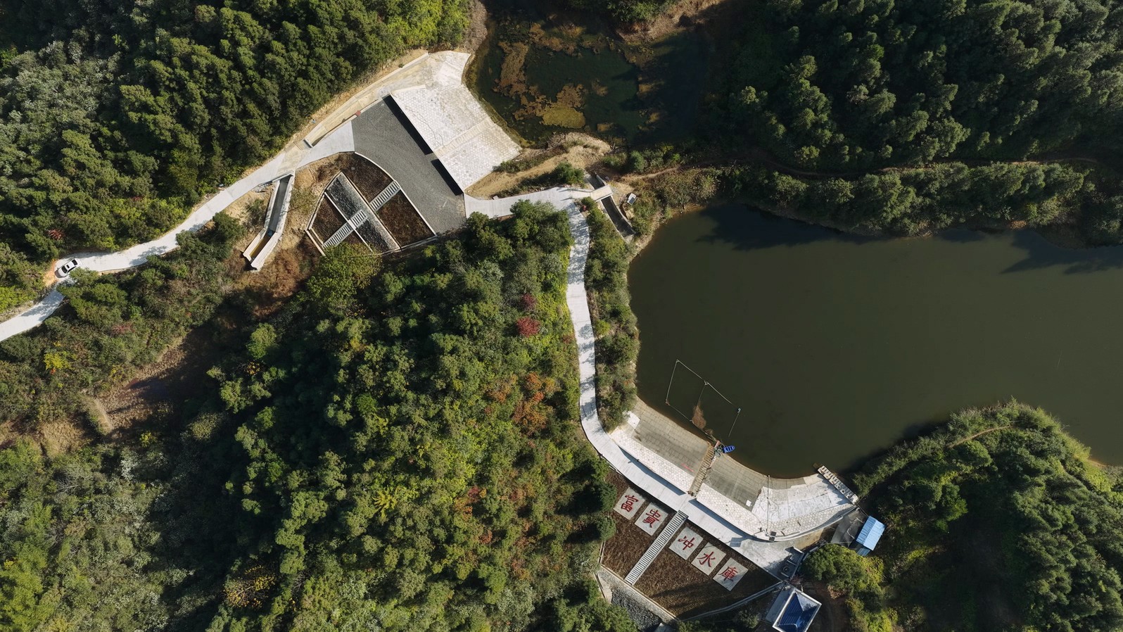 DJI_20251127103214_0032_D.MP4_20251201_145415.433 拷贝.jpg DJI_20251127103214_0032_D.MP4_20251201_145415.433 拷贝.jpg