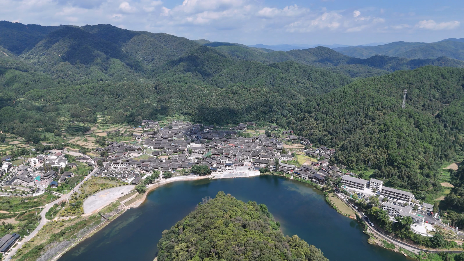 DJI_20250915104508_0510_D.MP4_20260114_151800.281 拷贝.jpg