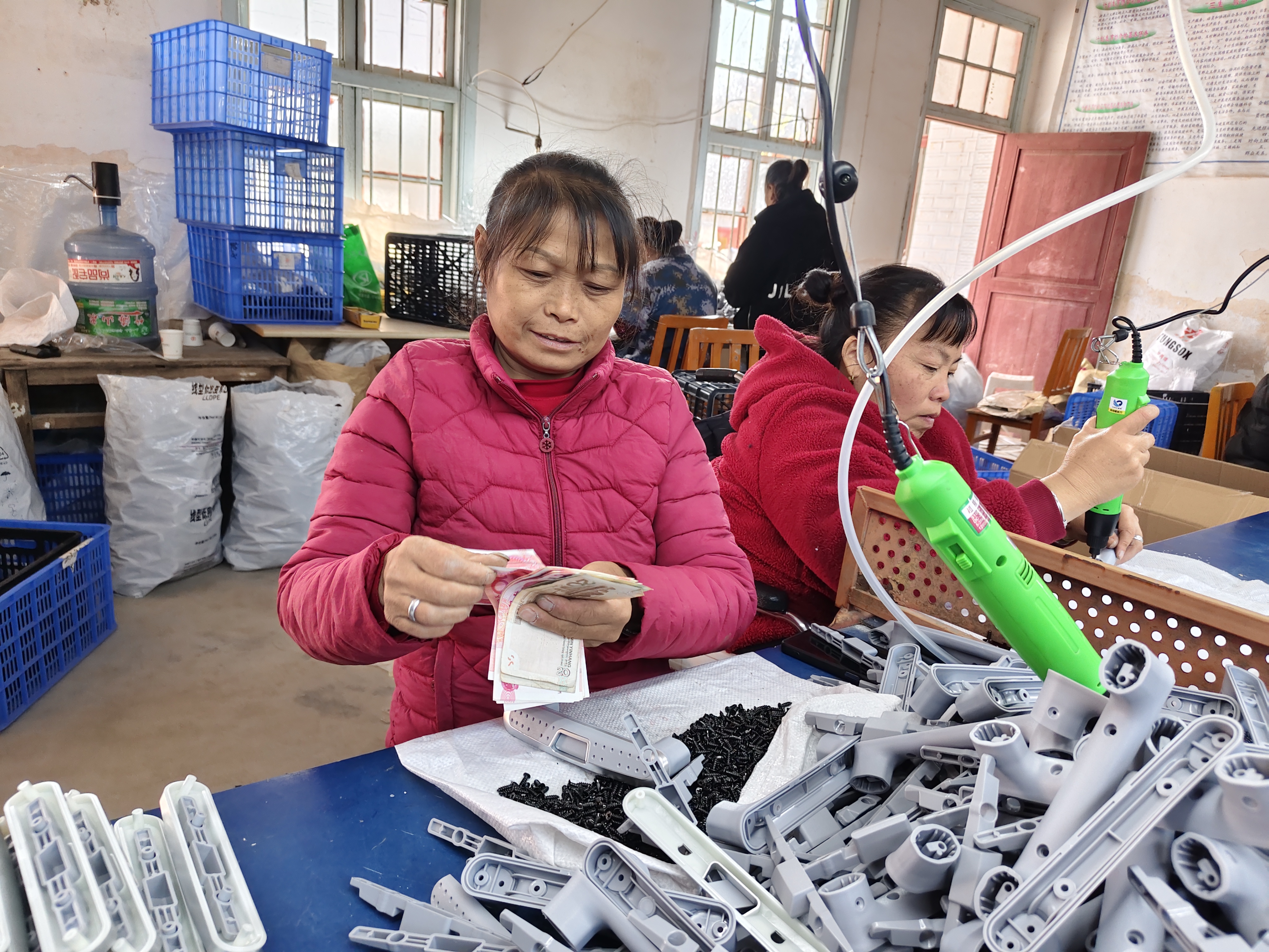 图片3.jpg 图片3.jpg