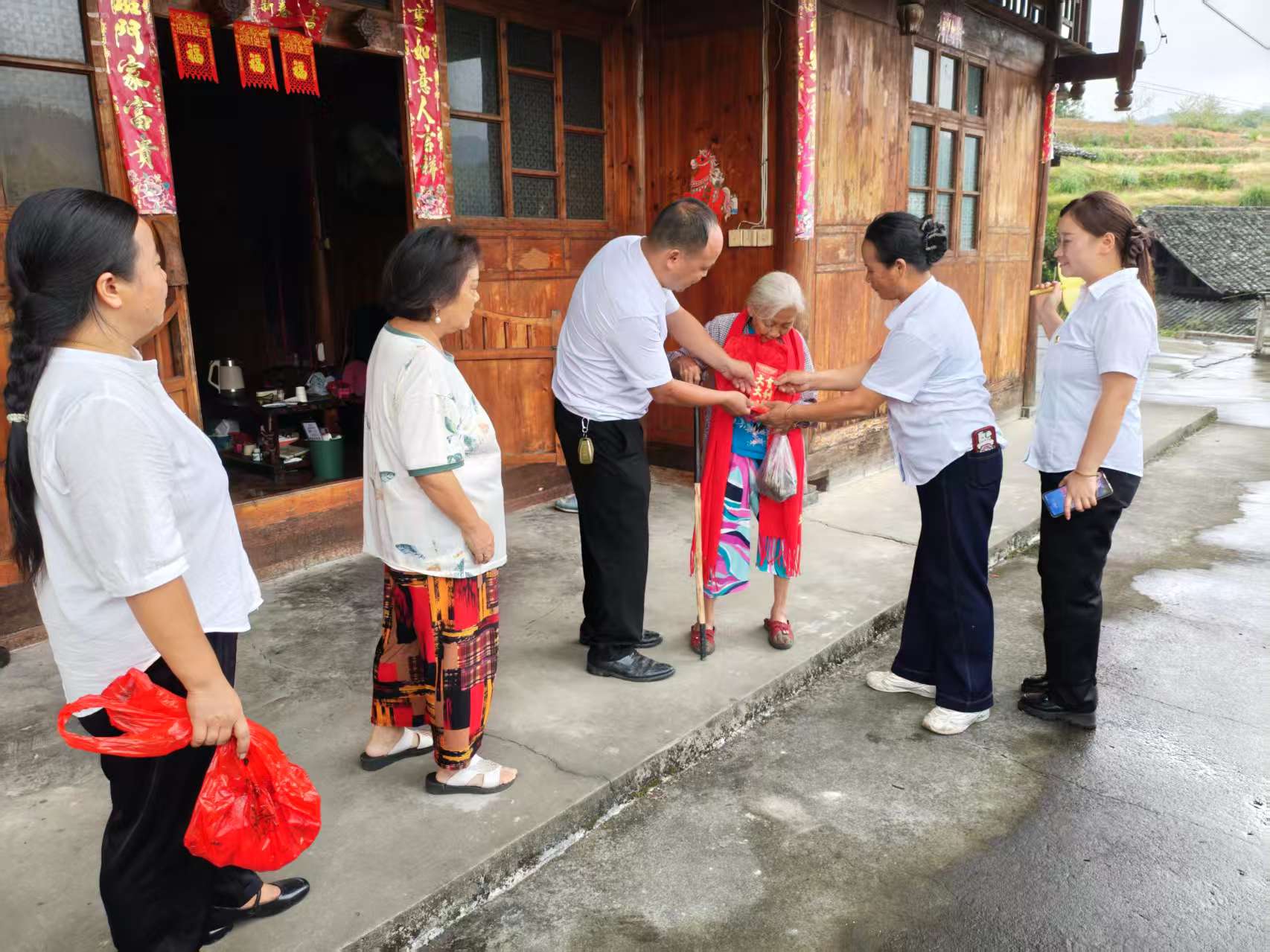 图片8.jpg 图片8.jpg