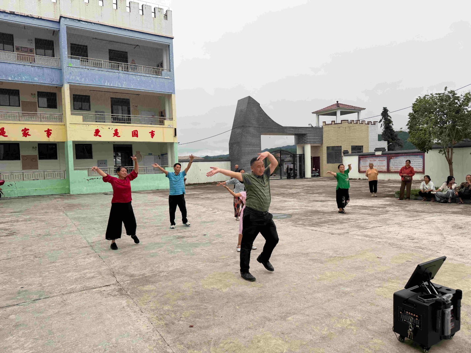 图片1.jpg 图片1.jpg