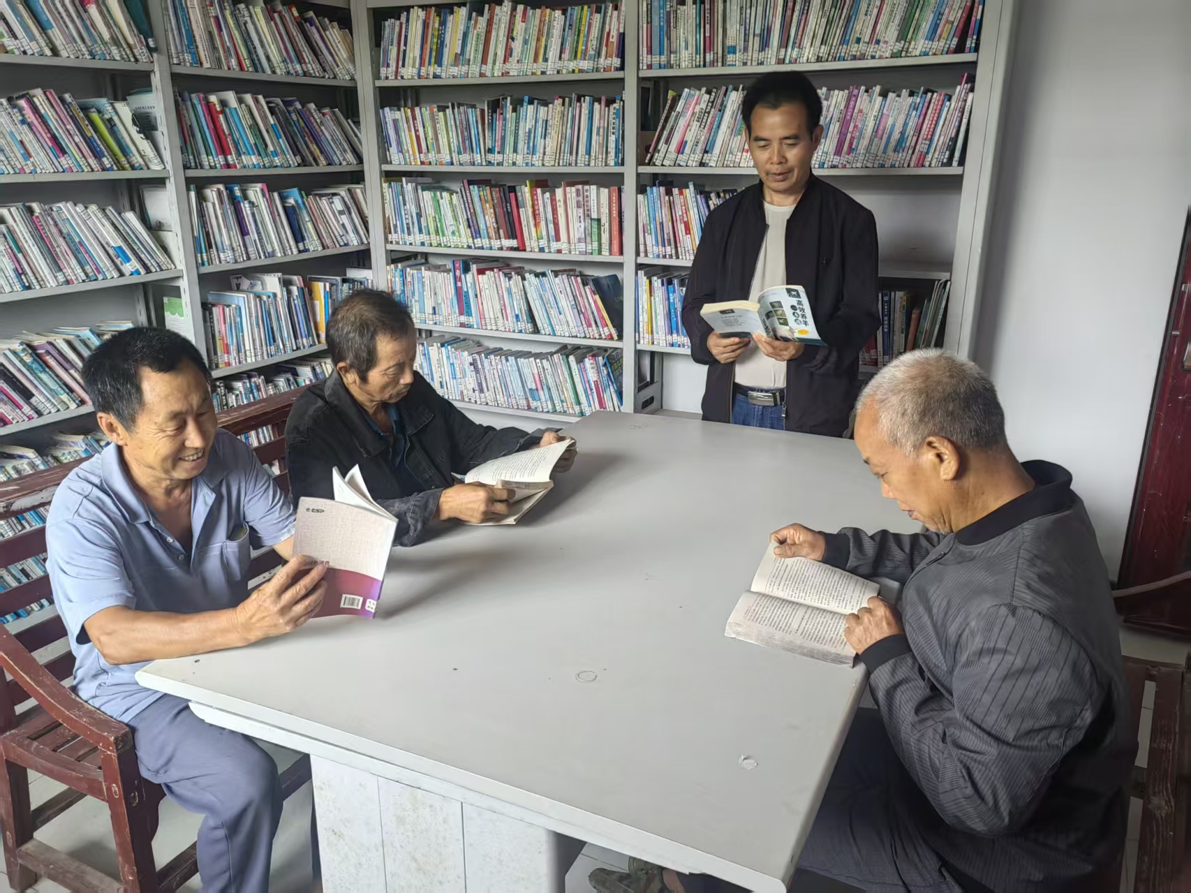 图片28.jpg 图片28.jpg