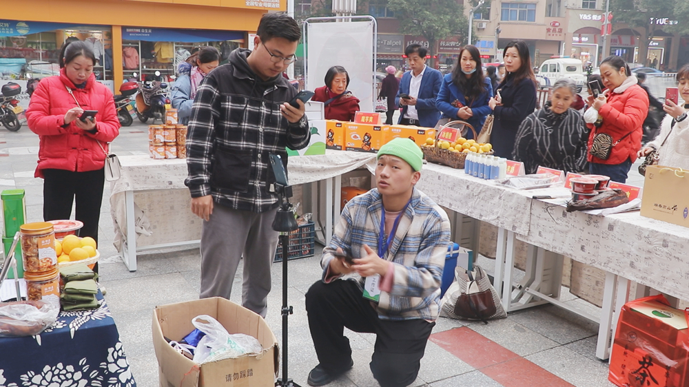 直播1.jpg