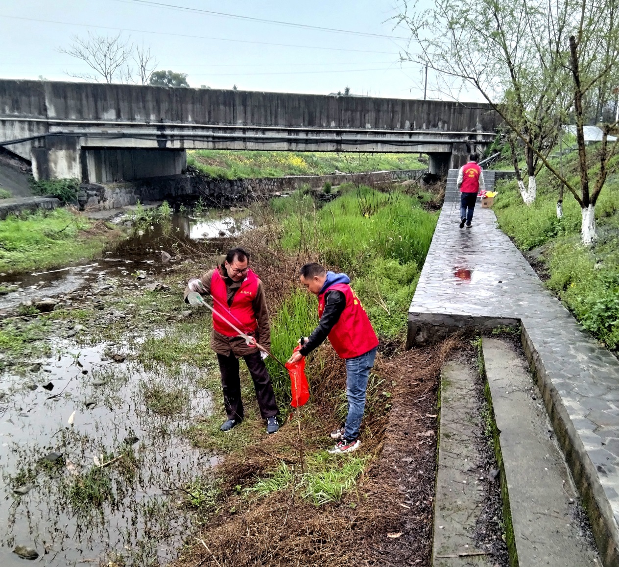 图片6.jpg 图片6.jpg