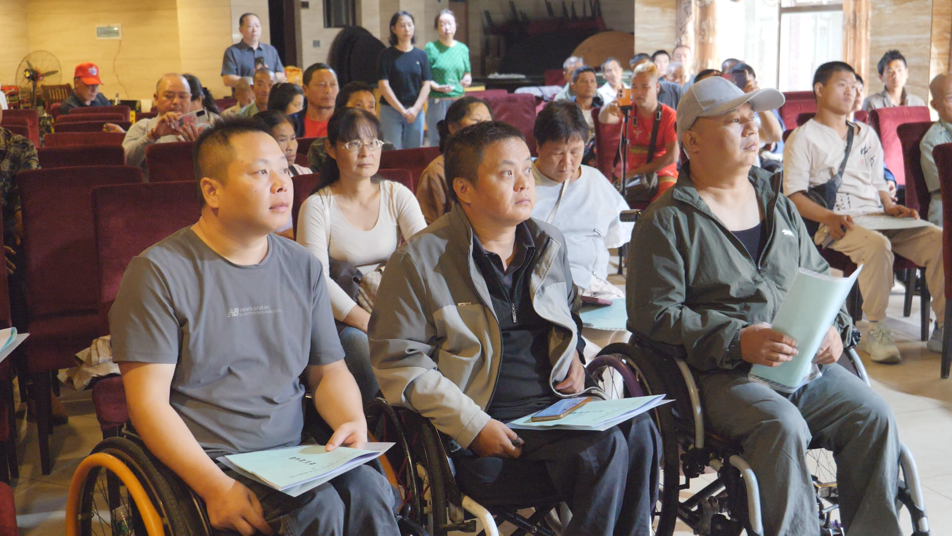 Still1015_00000.png Still1015_00000.png