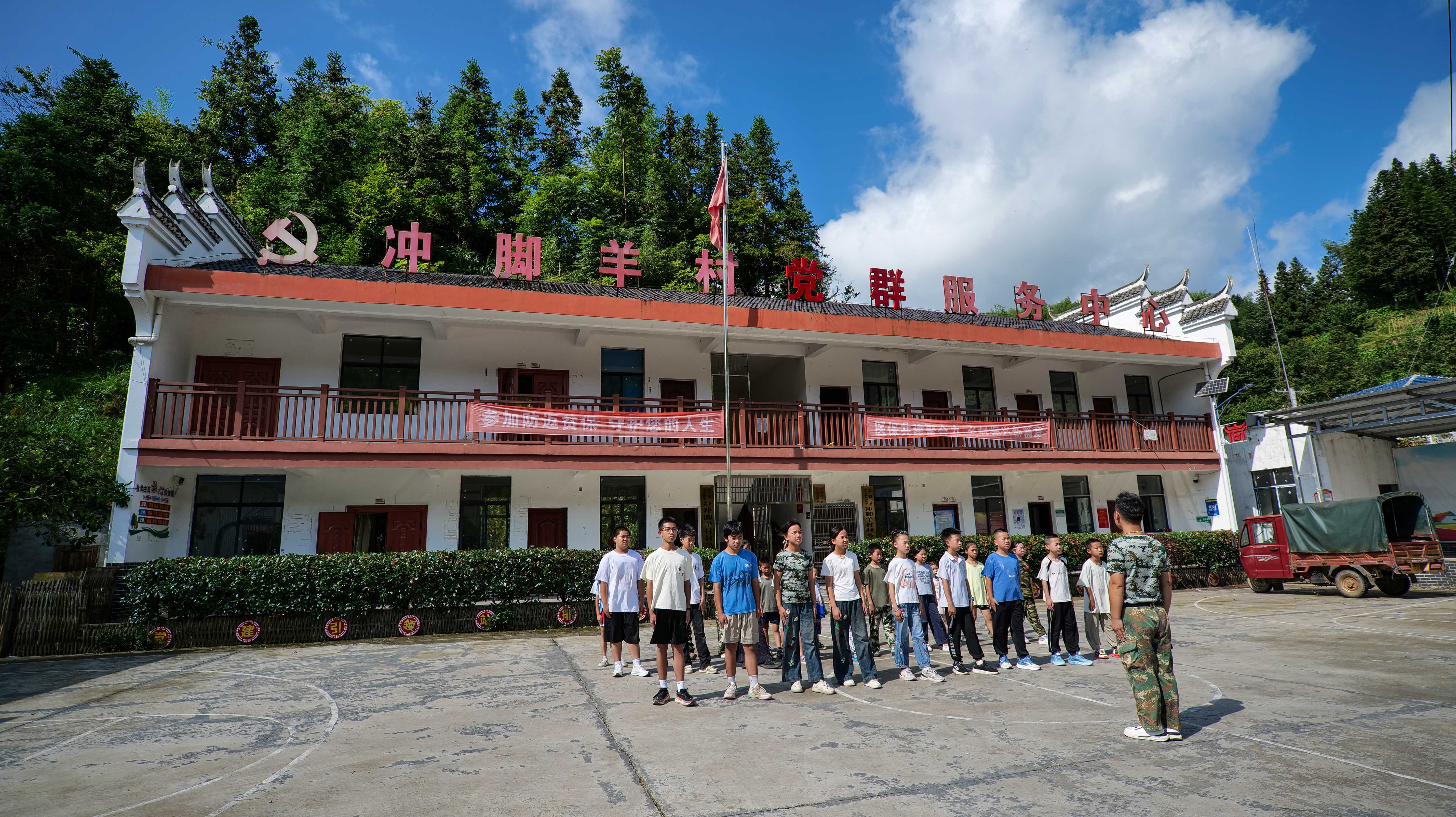 P1668165.jpg P1668165.jpg