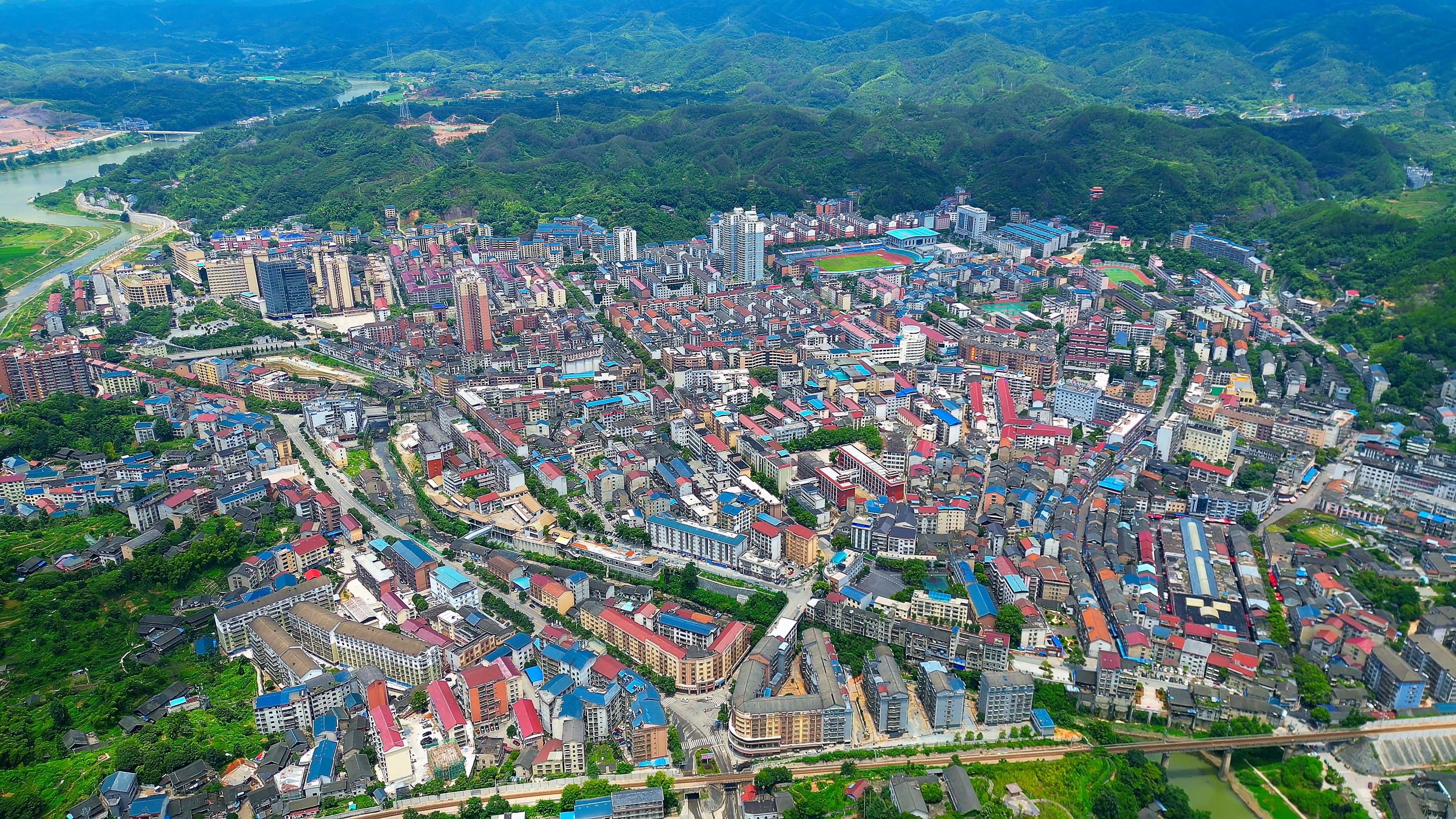 20220713县城4K.mp4_20230703_161140.771.jpg