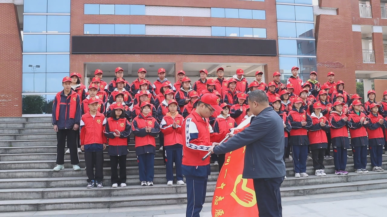 会同一中粟新航图片图片