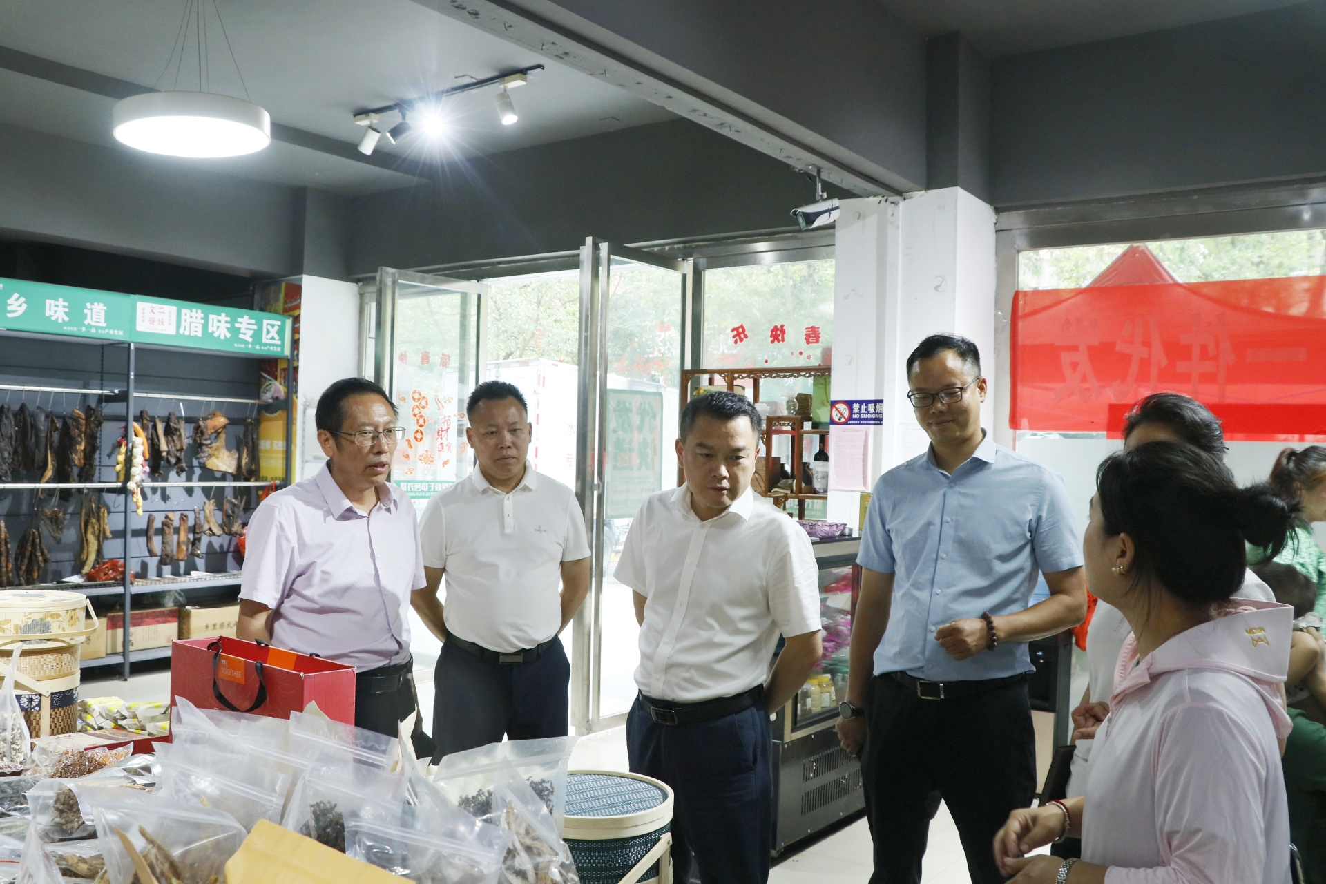 苏振调研会同产业开发区企业发展、项目建设、安全生产等工作