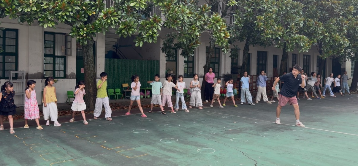 篮球协会1.jpg 篮球协会1.jpg