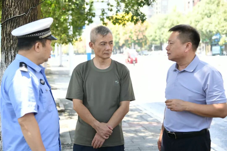 李世钧调研生态环保、农文旅产业融合发展工作
