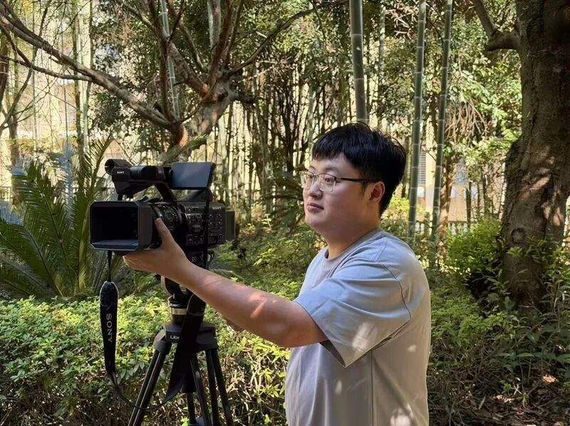 一个区融如何接住“泼天的流量”？00后记者带你重回现场