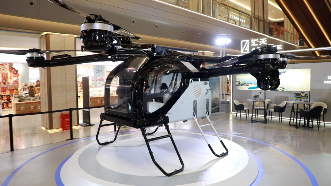 “陆地航母”首次亮相郴州