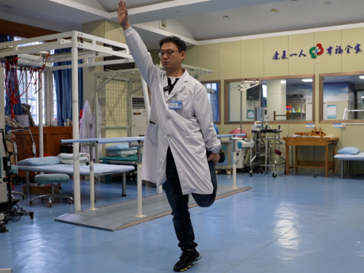 专治各种“不想上班”！郴州市三医院医生来支招