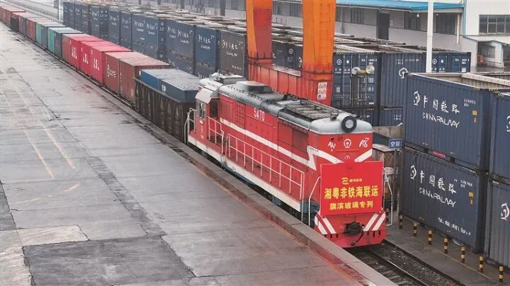 奋进，在每一个坐标点上