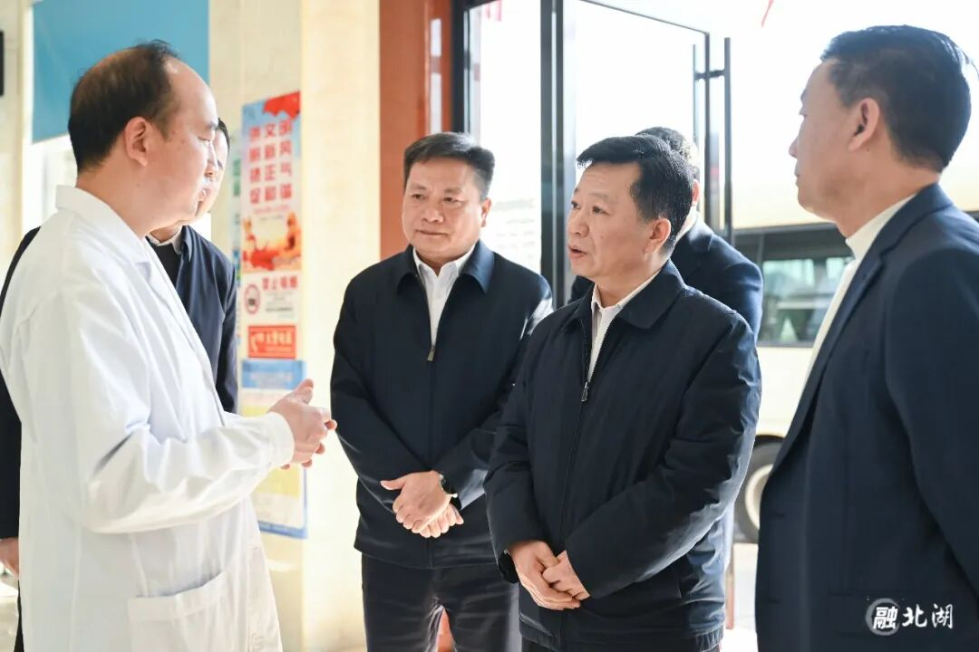 加快推进紧密型医共体建设 全面提升基层医疗卫生服务能力和水平