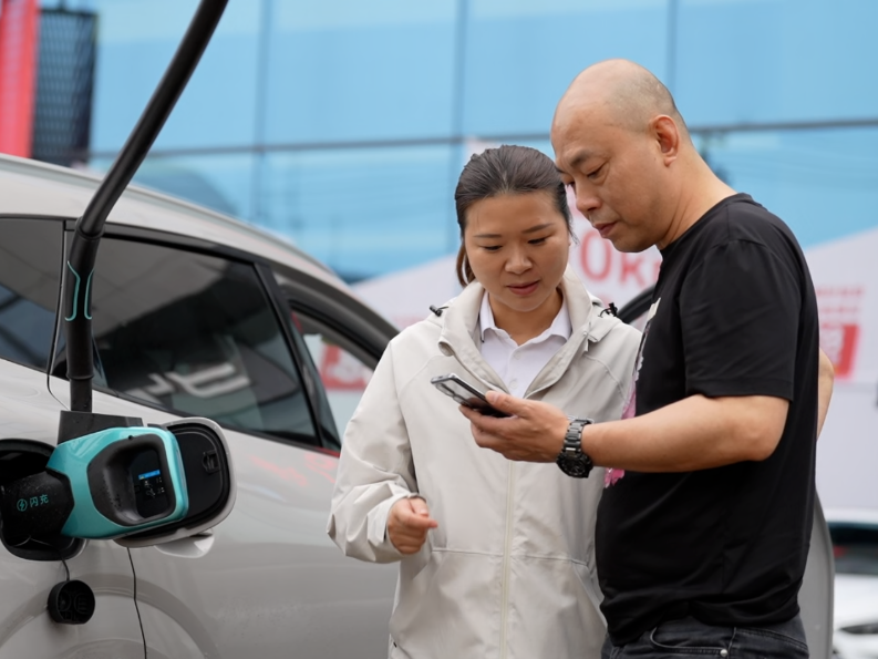 5分钟补能400公里！北湖率先布局新能源“闪充”网络