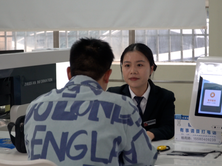 “足不出户办医保”背后的北湖温度 | 开局八好 潮动北湖