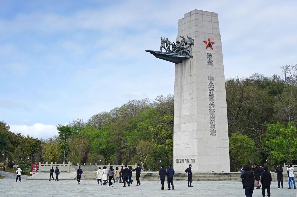 长征路上，有三个地方叫“瑞金”