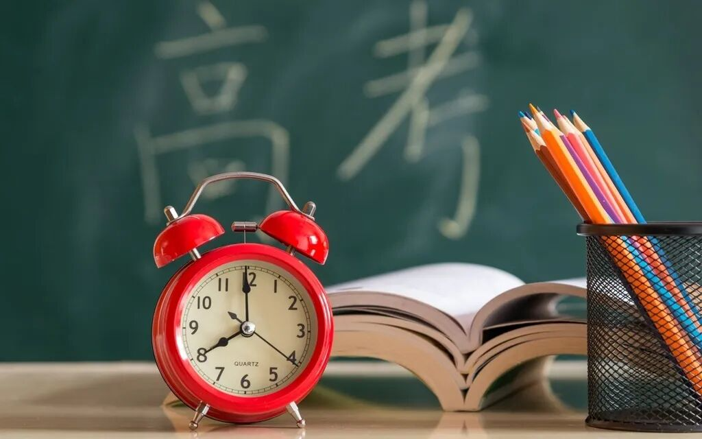 警惕“AI押题”收割高考焦虑