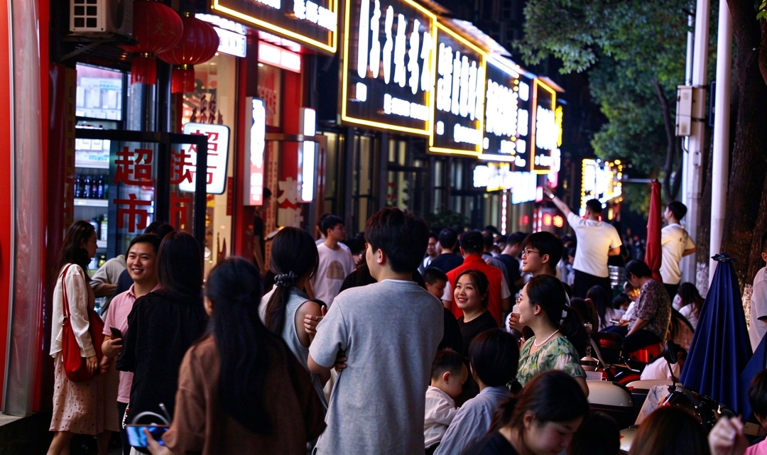 高矮胖瘦皆地道！北湖烧鸡公不止一家好味道